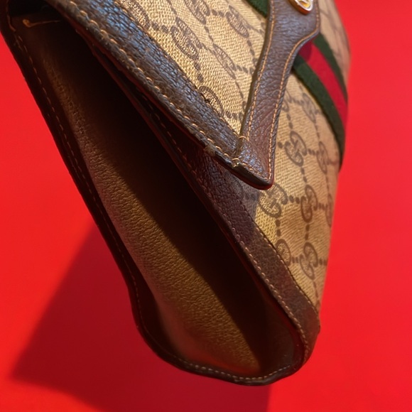 AUTHENTIC VINTAGE GUCCI PVC/LEATHER CLUTCH - Picture 3 of 16